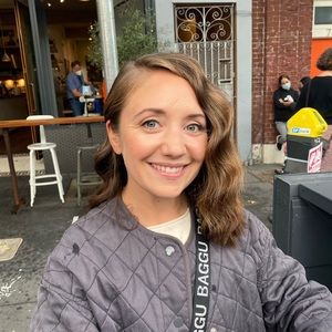 Meet your Posher, Emily